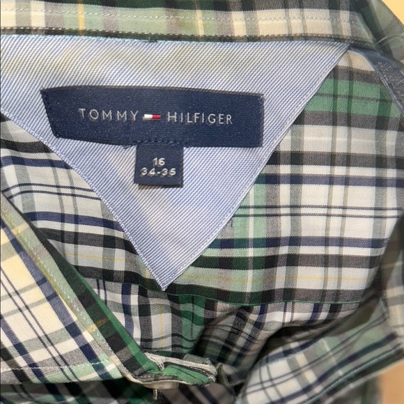 Tommy Hilfiger Green and White Casual Button Down Shirt - Picture 6 of 7